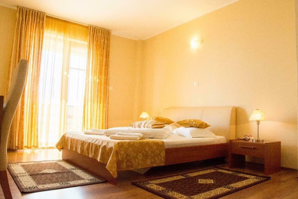 Vila Noa Hotel Navodari Bagian luar foto